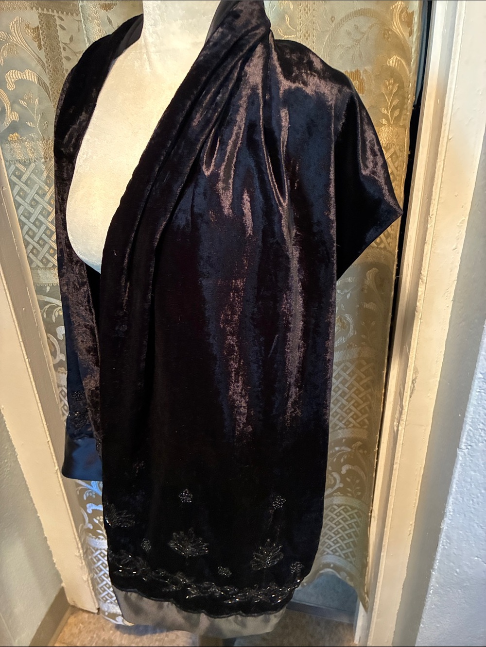 Classic Black Velvet Evening Wrap sequined